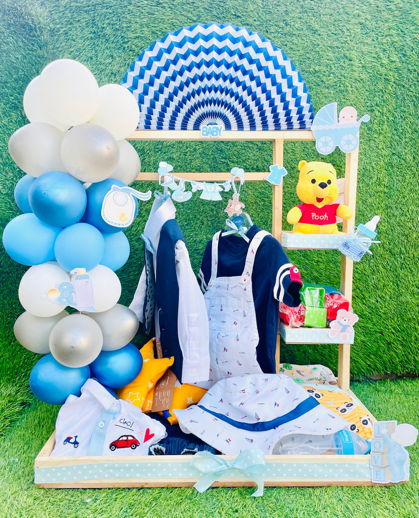 Baby shower hampers