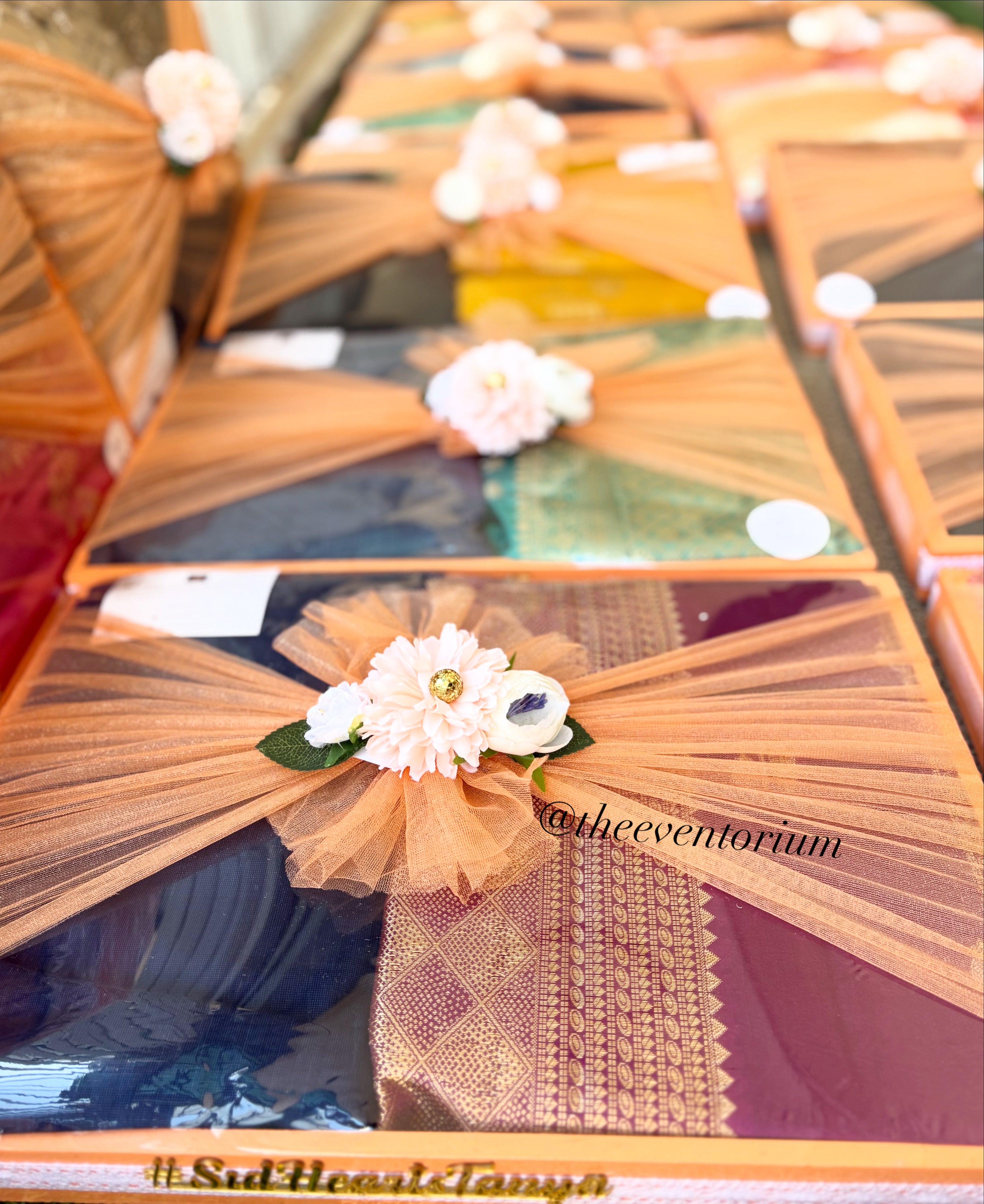 Rosette saree/suit wrap